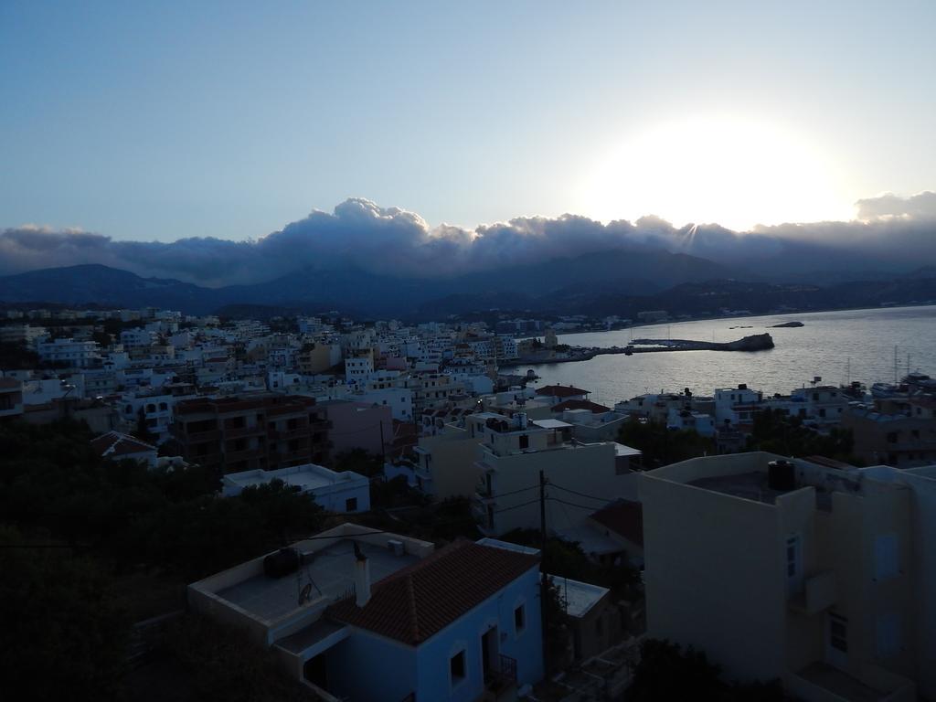 Epiphany Apartments Karpathos Zimmer foto