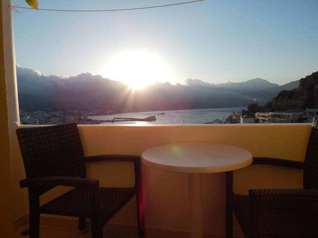 Epiphany Apartments Karpathos Zimmer foto